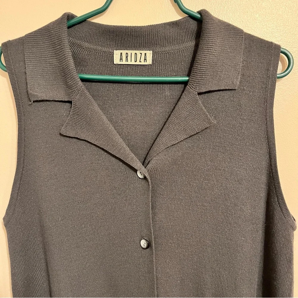 Charcoal Grey Long  Knit Vest - Picture 2 of 4